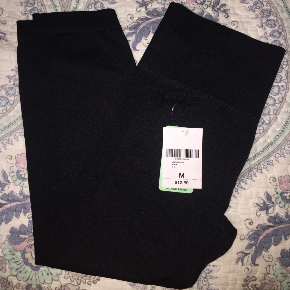 Black leggings
